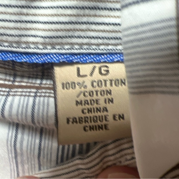 Tommy Bahama Jean button up - Picture 3 of 9